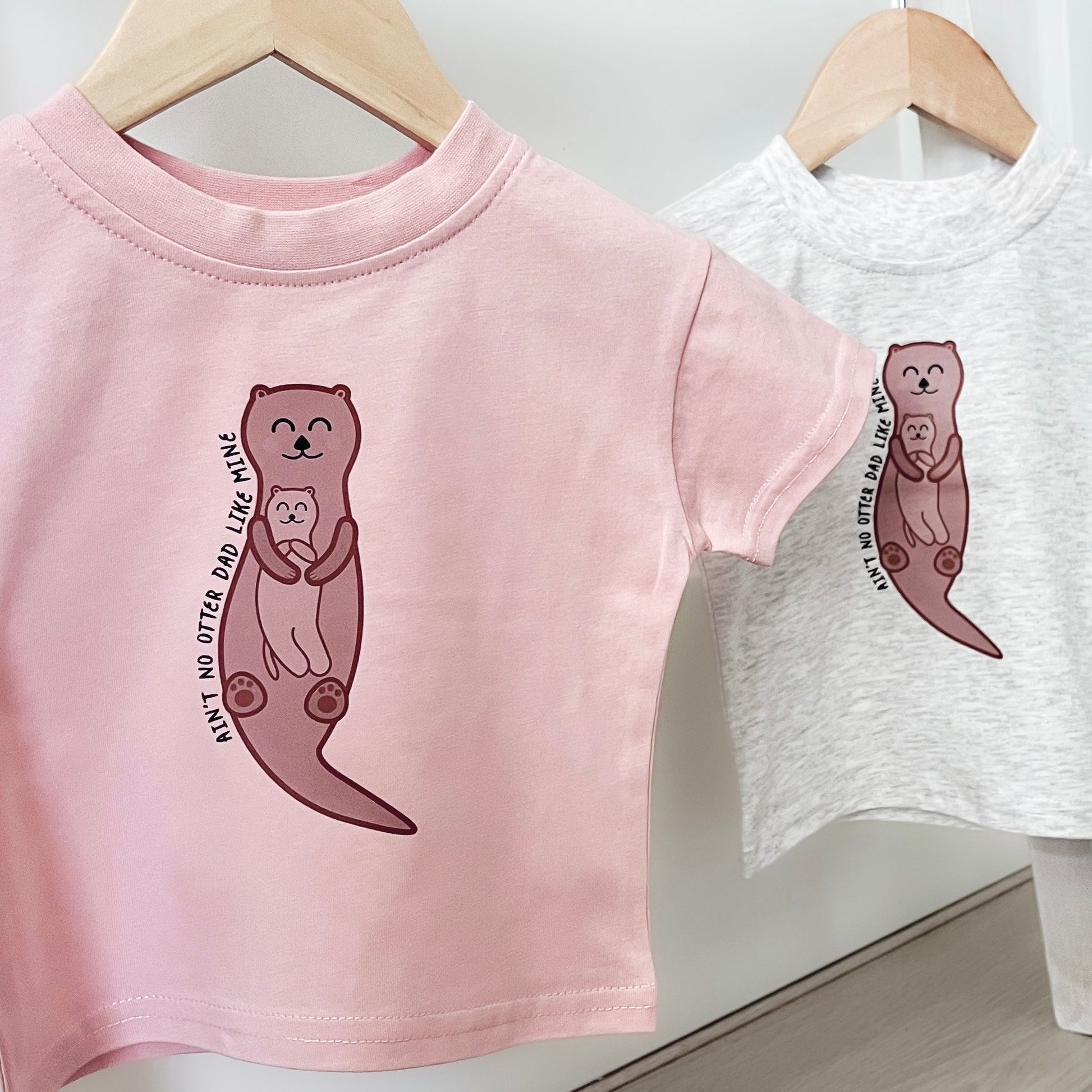 Ain’t No Otter Dad Like Mine T-Shirt - Lunabela